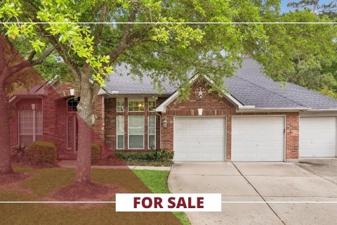 2626 Kenwood Park Lane